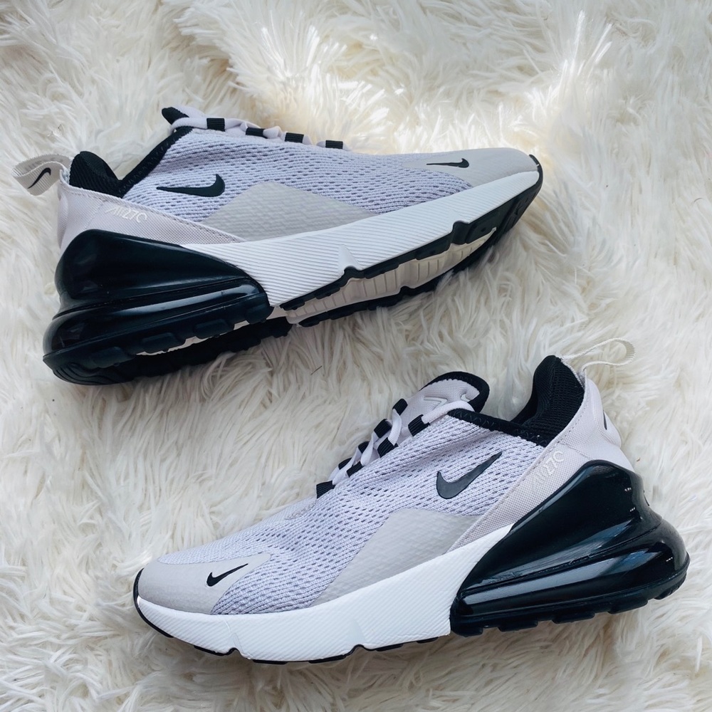 Nike Air Max 270